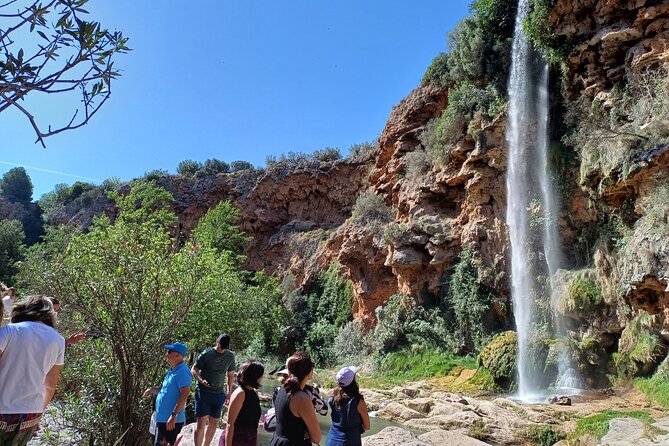 A day tour in Montanejos hot springs. - The road to Salto de la Novia