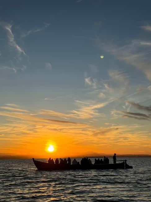 Albufera of Valencia: Guided boat ride around the Albufera - A calm start at El Tío Pastilla Wharf