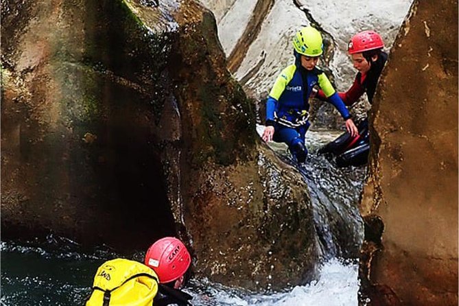 Aquatic canyoning near Benidorm. Estret de les Penyes Bollulla - What the Bolulla canyon route is really like