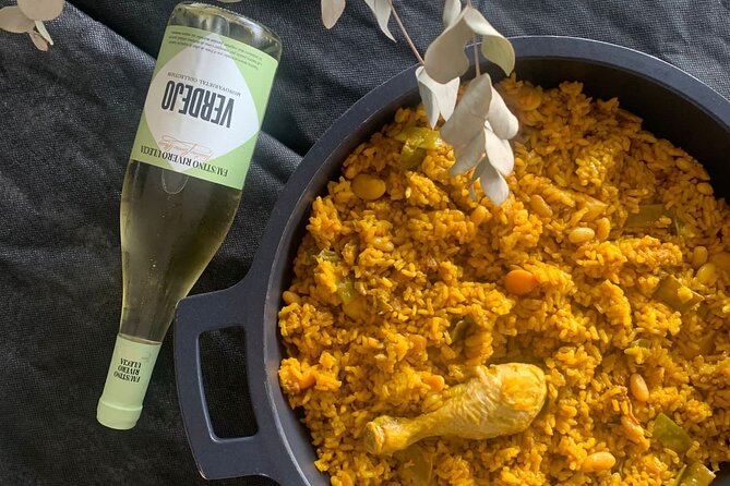 Authentic Paella Dinner in Valencia - Who will enjoy this evening most