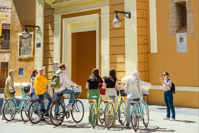 Best Bike Tour Dutch & English in Valencia - Forty minutes through the Turia Gardens