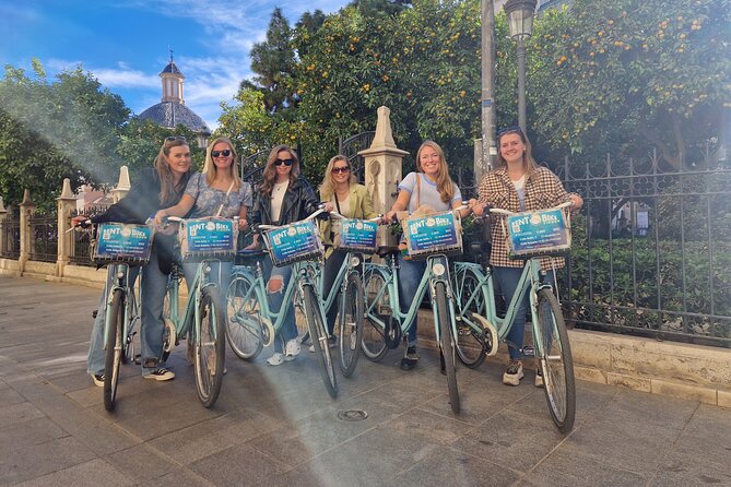 Best Bike Tour Dutch & English in Valencia - Starting beside Valencia’s old town