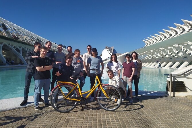 Bicycle Rental City Center - Picking up the bike in Ciutat Vella