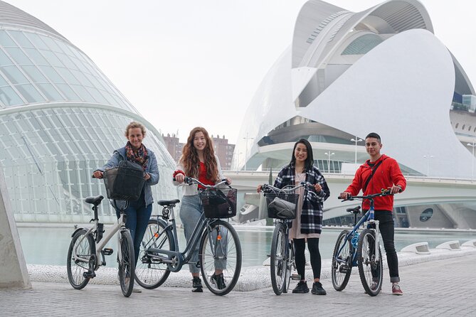 Bicycle Rental in Valencia - Picking up your bike in Ciutat Vella