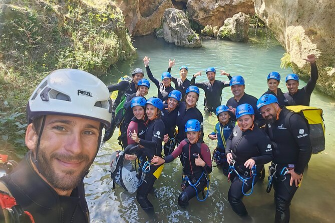Canyoning experience in Barranco del Gorgo de la Escalera - Entering the year-round water canyon