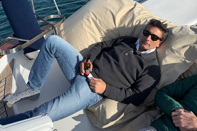 Chill and Sail in Valencia - Why this Valencia boat trip feels different