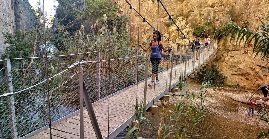 Chulilla: Hanging Bridges & Canyon Private Hiking Day Tour - Crossing Chulilla’s moving bridges