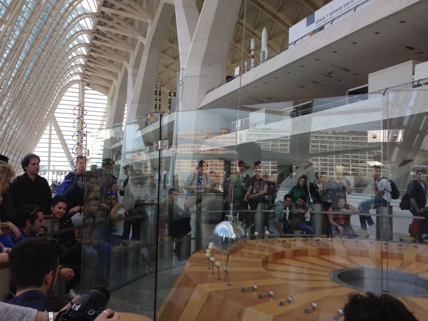City of Arts and Sciences & Oceanografic 2-Hour Guided Tour - Key points to know before you book