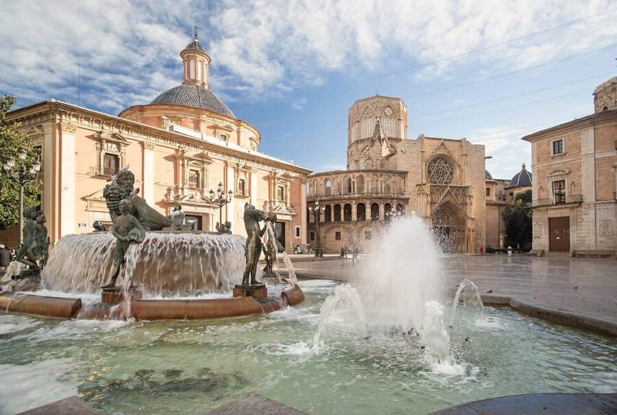 Discover & Taste Valencia on a Bike Tour (tapas + bike) - Key points at a glance