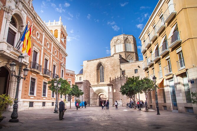 Essential Valencia and its World Heritage sites - Starting at Estació del Nord