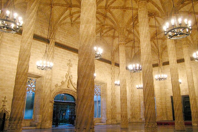 Essential Valencia and World Heritage Sites (English) - Estació del Nord and the city’s changing face