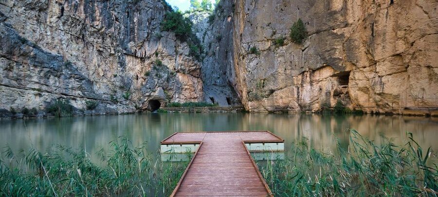 From Costa Blanca: Chulilla and the Hanging Bridges Day Trip - How demanding is the seven-hour outing?