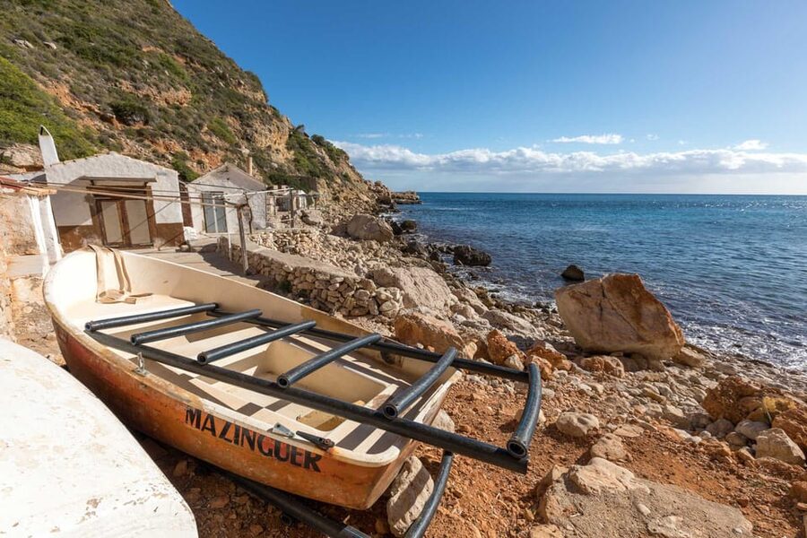From Valencia: Cala del Moraig Hiking & Beach Trip - The optional 6 km walk to Cala Llebeig