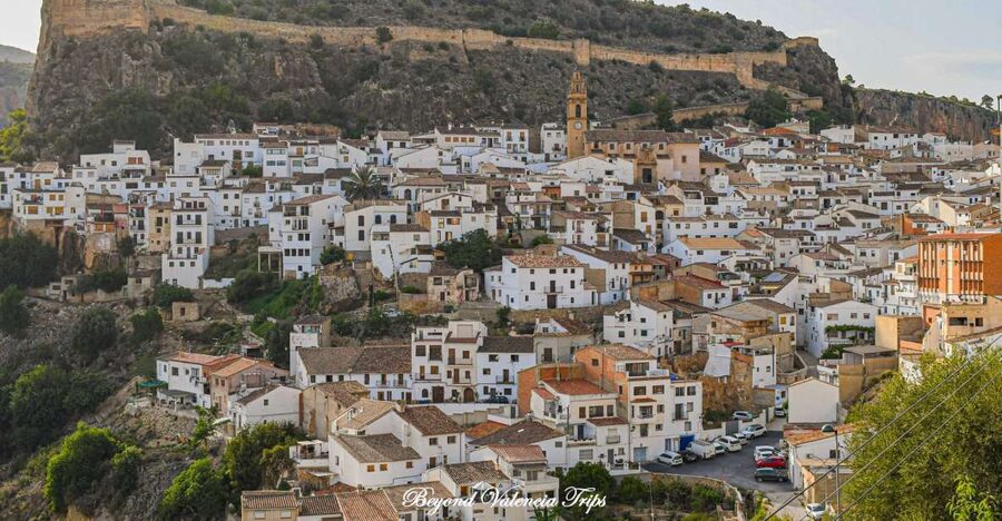 From Valencia: Chulilla, Turia Canyon, Hanging bridges... - Key points at a glance