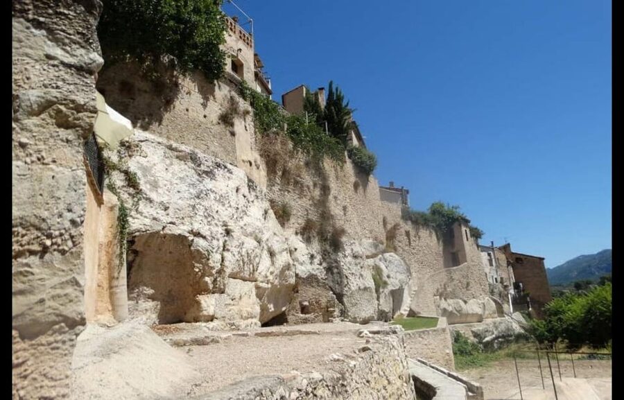 From Valencia: Discover the Medieval Splendour of Bocairent - Walking the Magic Route to the Colomer Caves