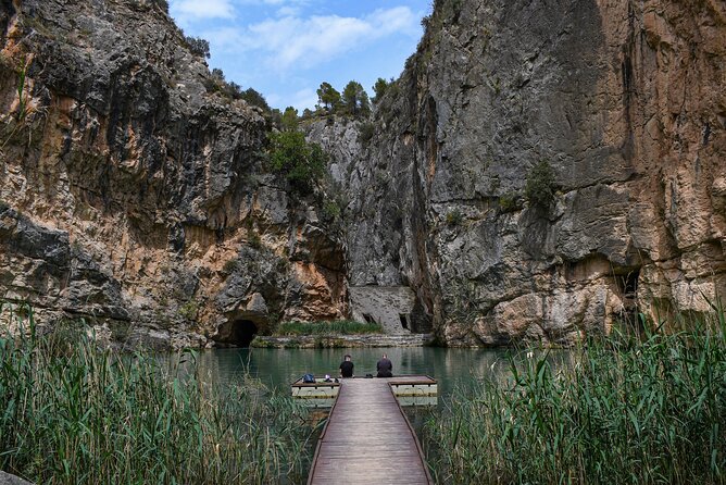From Valencia: Hiking and Hanging Bridge Adventure in Chulilla - Chulilla village and the Castillo de Chulilla