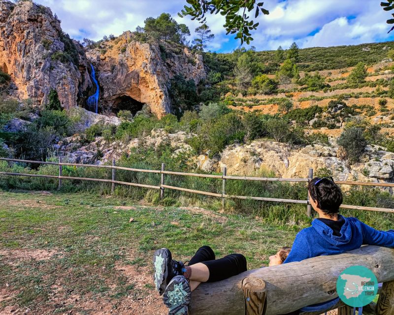 From Valencia: Hiking Tour to Two Stunning Waterfalls - Lunch beside the natural scenery