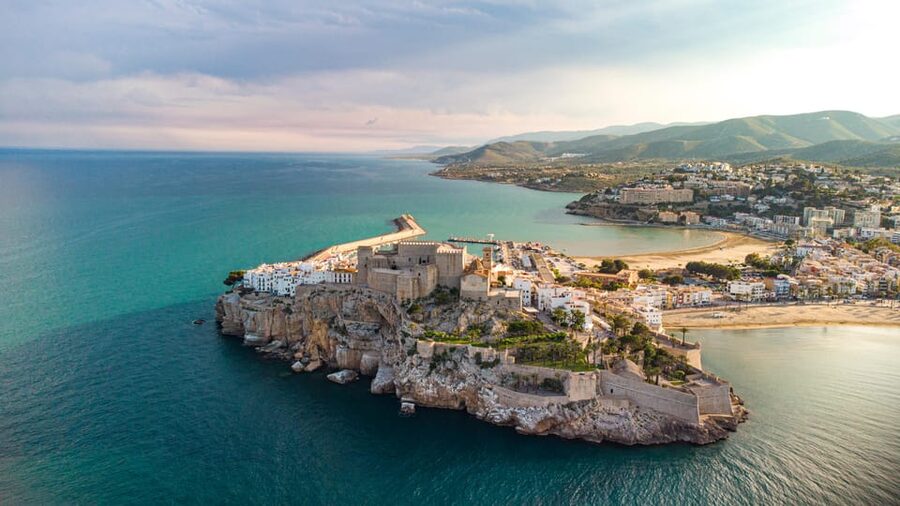 From Valencia: Peniscola Day tour, Game of Thrones - Why Peñíscola works beyond Game of Thrones