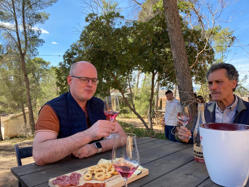 From Valencia: Utiel-Requena Wine Tour and Traditional Lunch - The family winery near Utiel