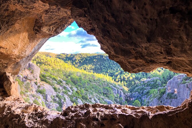 Full-day Hiking at Ruta the Aqua across Pena Cortada - Why this route makes a good day trip from Valencia