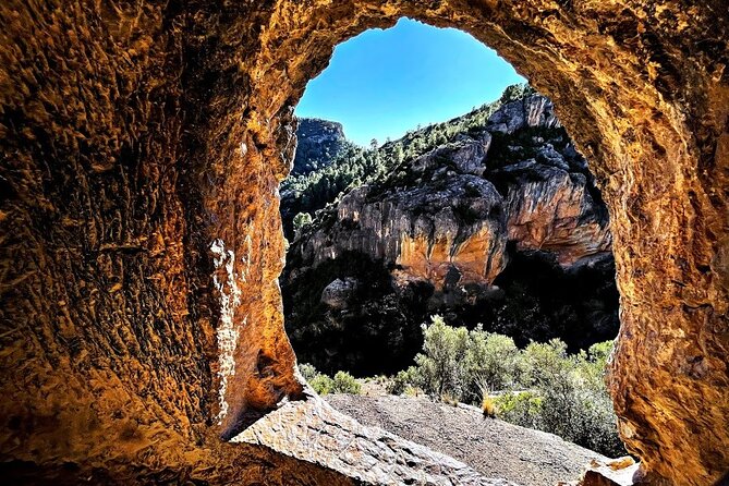 Full-day Hiking at Ruta the Aqua across Pena Cortada - Following the Ruta del Agua from Calles to Chelva