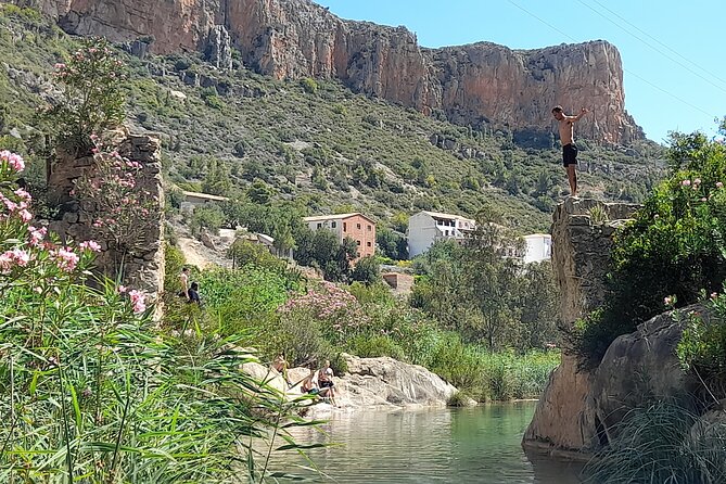 Guided 4x4 Adventure Tour in Valencia - A quiet walk through flower-filled Sot de Chera