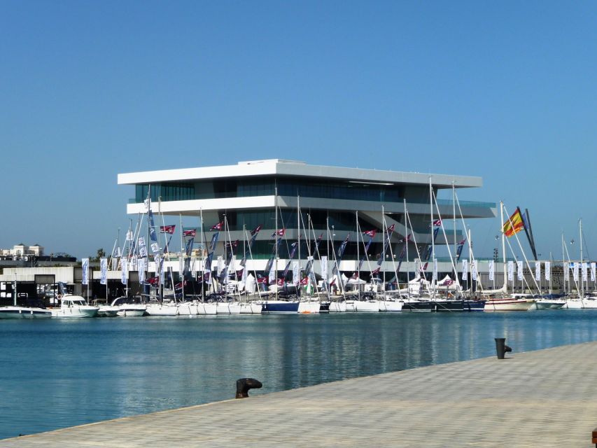 Highlights of Valencia: Private Half-Day Tour - Valencia Cathedral and the old center