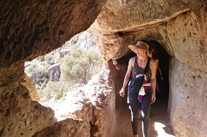 Hike to the Roman aqueduct Peña Cortada - The ride to Calles and the first three kilometers