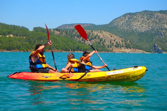 Kayak Routes In A Lake - Reaching Lake Arenós from Valencia