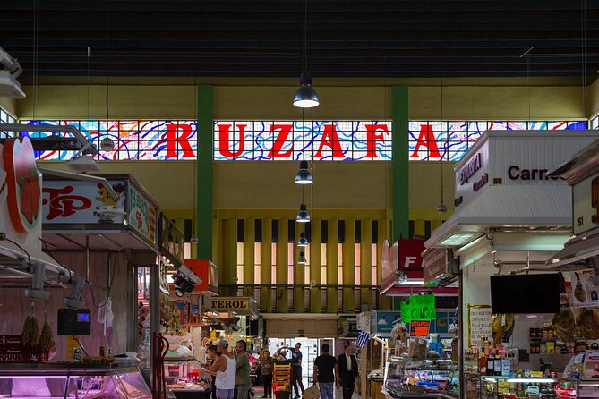Make Valencian 'Pizza' in Ruzafa - Who will enjoy this cooking session most
