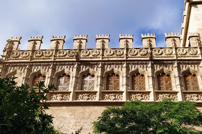 Medieval Valencia Small-Group Walking Tour with Local Guide - Why this two-hour walk works well in Valencia