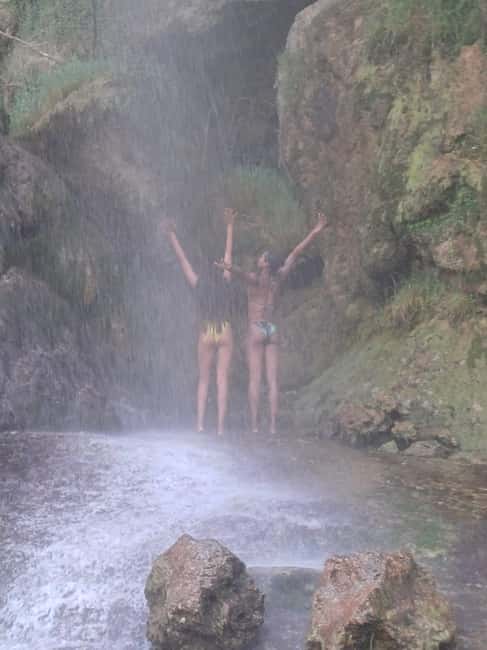 Montanejos Thermal Springs and Waterfall, food included - Leaving Valencia for Montanejos