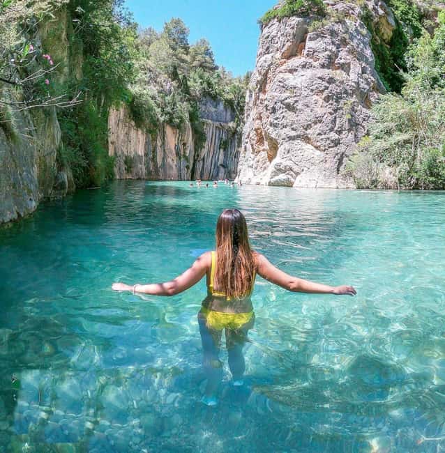 Montanejos Thermal Springs and Waterfall, food included - The 25°C Montanejos springs