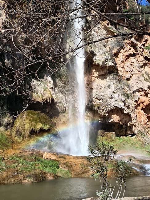 Montanejos Thermal Springs and Waterfall, food included - A simple lunch after the swim