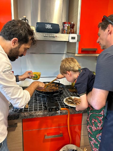 OnlyForYou, Paella Session at a Michelin-trained Chef’s Home - A Hands-On Lesson With Chef Jose