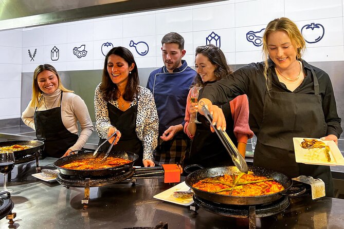 Paella Cooking Class, Wine Tasting & Central Market in Valencia - What could disappoint you