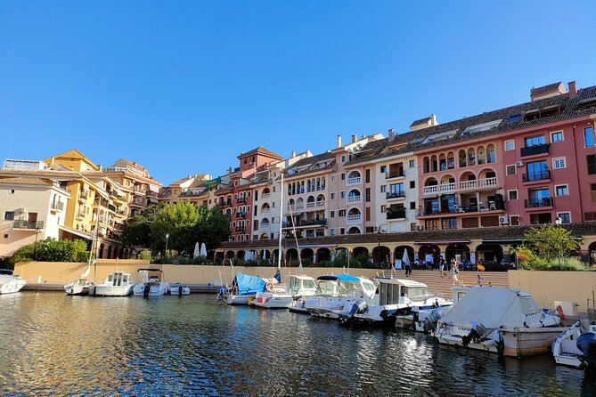 Port Saplaya bike private tour - A quick look at Mestalla Stadium