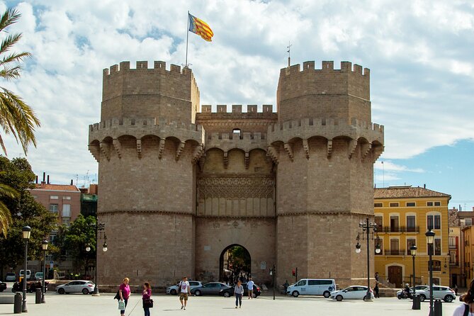 PRIVATE Walking Tour Historical Center with Local Expert - Is $252.86 per person fair value?