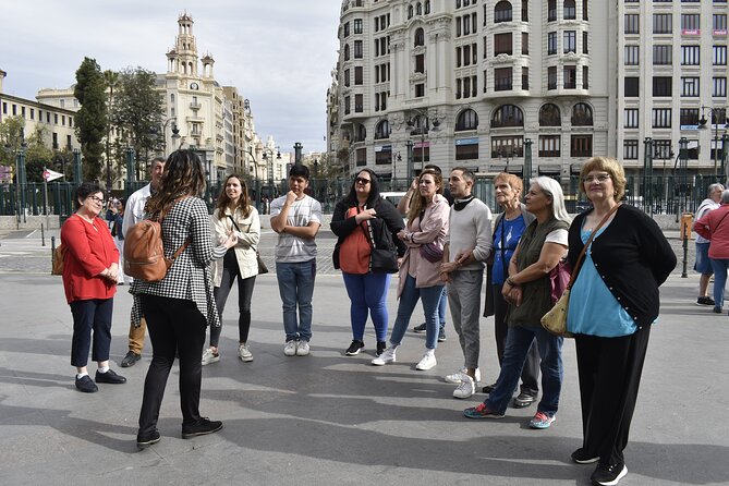 Private Walking Tour of Games and History in the Center of Valencia - Valencia Cathedral and the Micalet bell tower