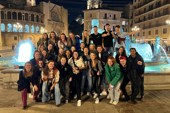 Pub Crawl Tour in Valencia - Music, group size, and the guide question