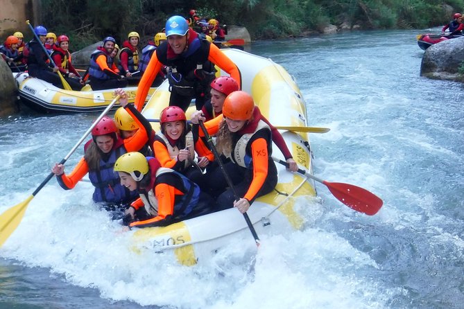 Rafting white water in Montanejos 1h Valencia - What the price includes at $72.41