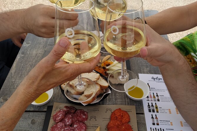Small-Group Wine Tour with Local Expert (7 max) - Key points at a glance
