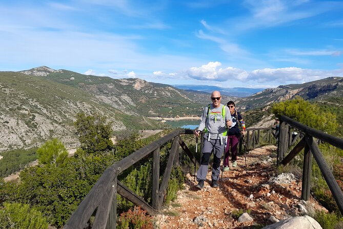 Stunning Hike around Buseo reservoir - Picnic lunch, coffee, and what to bring
