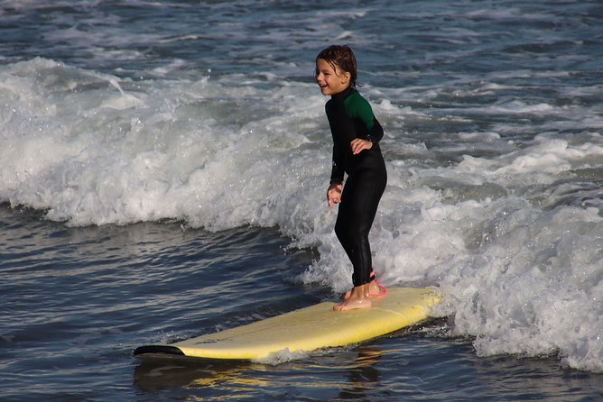 Surf lesson on Valencia beach - Starting at Valencia’s Marina Real