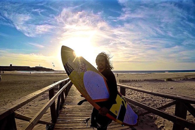 Surf lesson on Valencia beach - The biggest practical risk: communication and cancellations