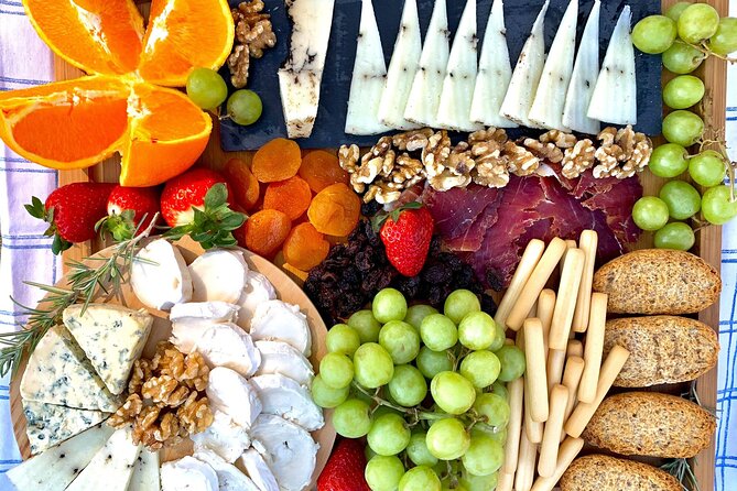 Tapas in the vineyards - The first two winery visits