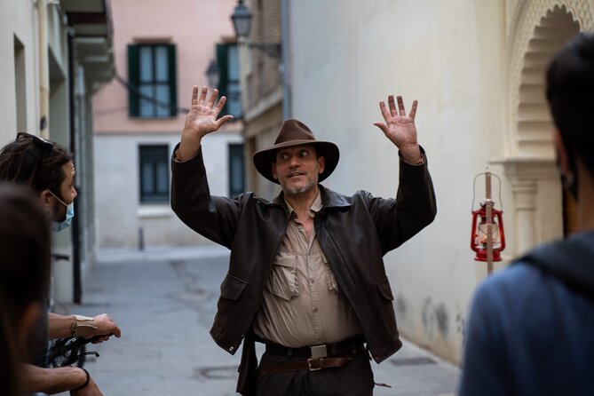 The Holy Grail with Indiana Jones - Café Madrid and Agua de Valencia