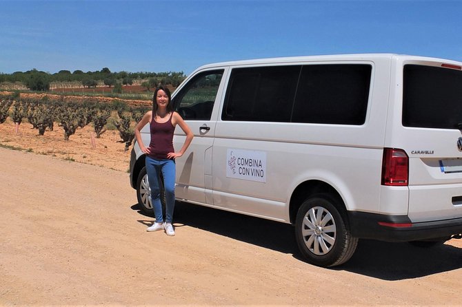 Two wineries tour with wine tasting - Starting at EmpalmePobles del Nord in Burjassot