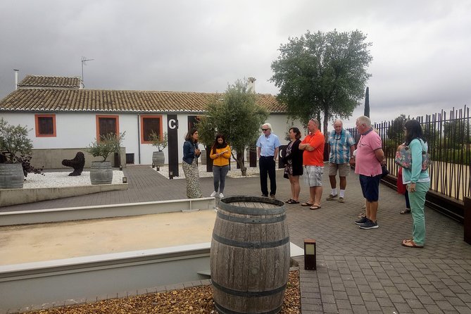 Two wineries tour with wine tasting - Is $146.30 a fair price?