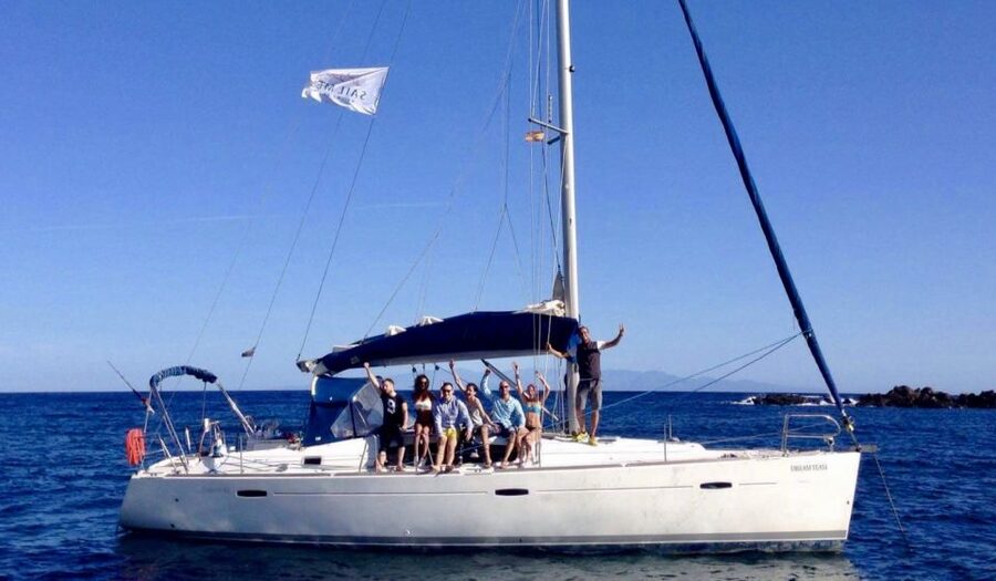 Valencia: 2-Hour Private Boat Cruise - Key points to know before you book